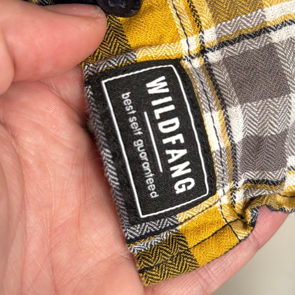 NWOT! Wildfang The Essential Long Sleeve Button Up - Yellow & Gray Flannel - Picture 3 of 5